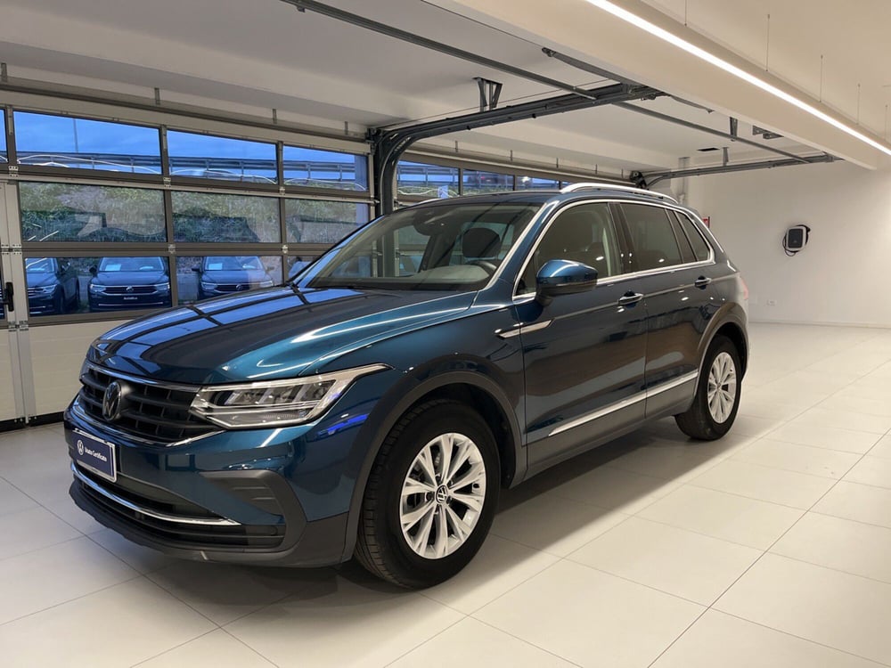 Volkswagen Tiguan usata a Salerno