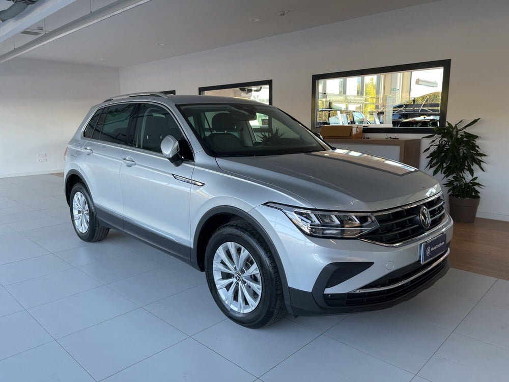 Volkswagen Tiguan usata a Salerno (6)