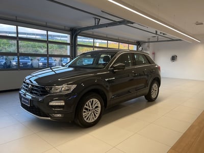 Volkswagen T-Roc 1.0 tsi Edition 110cv del 2021 usata a Salerno