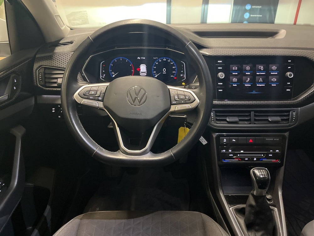 Volkswagen T-Cross usata a Salerno (10)