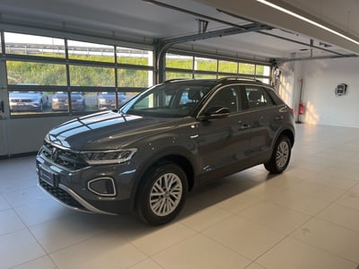 Volkswagen T-Roc 2.0 tdi Life 150cv dsg del 2023 usata a Salerno