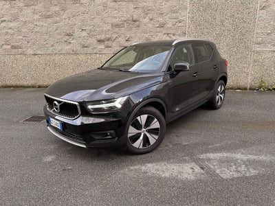 Volvo XC40 D3 AWD Geartronic Momentum Pro del 2020 usata a Bergamo