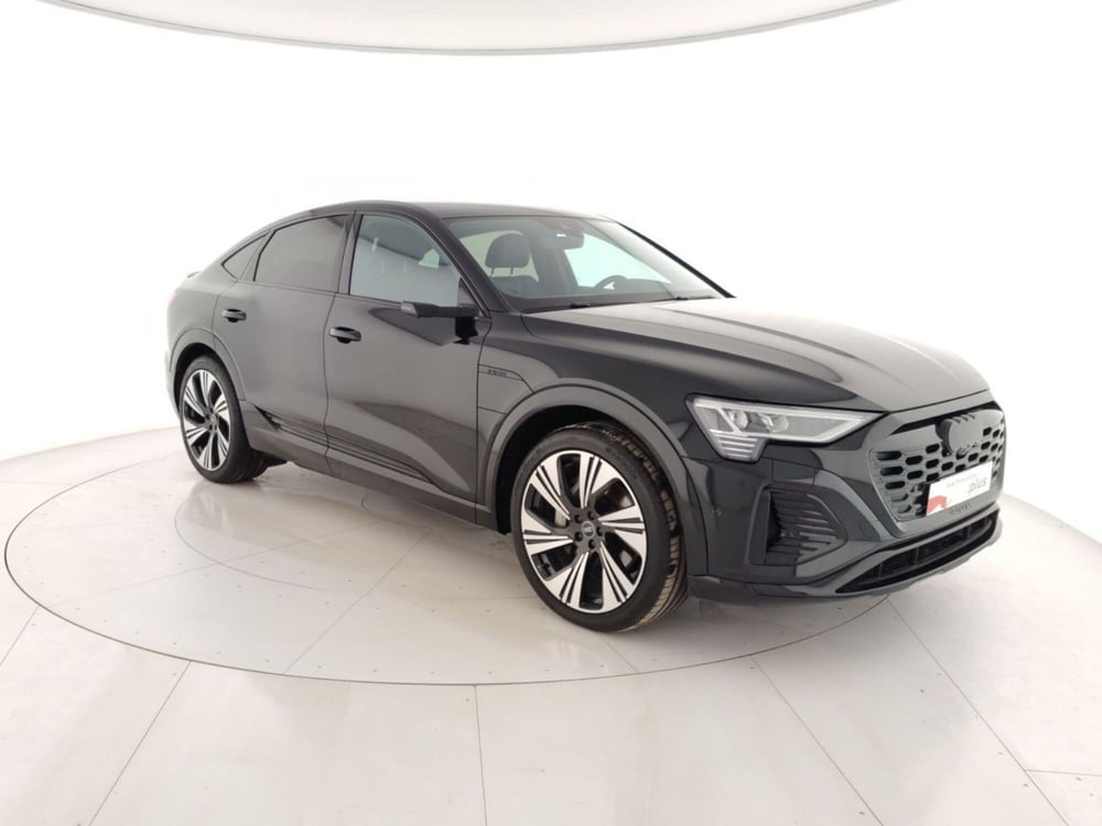 Audi Q8 Sportback nuova a Massa-Carrara (3)