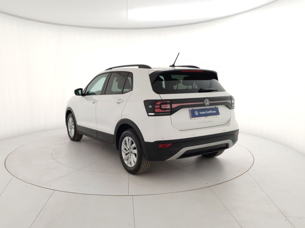 Volkswagen T-Cross usata a Massa-Carrara (2)