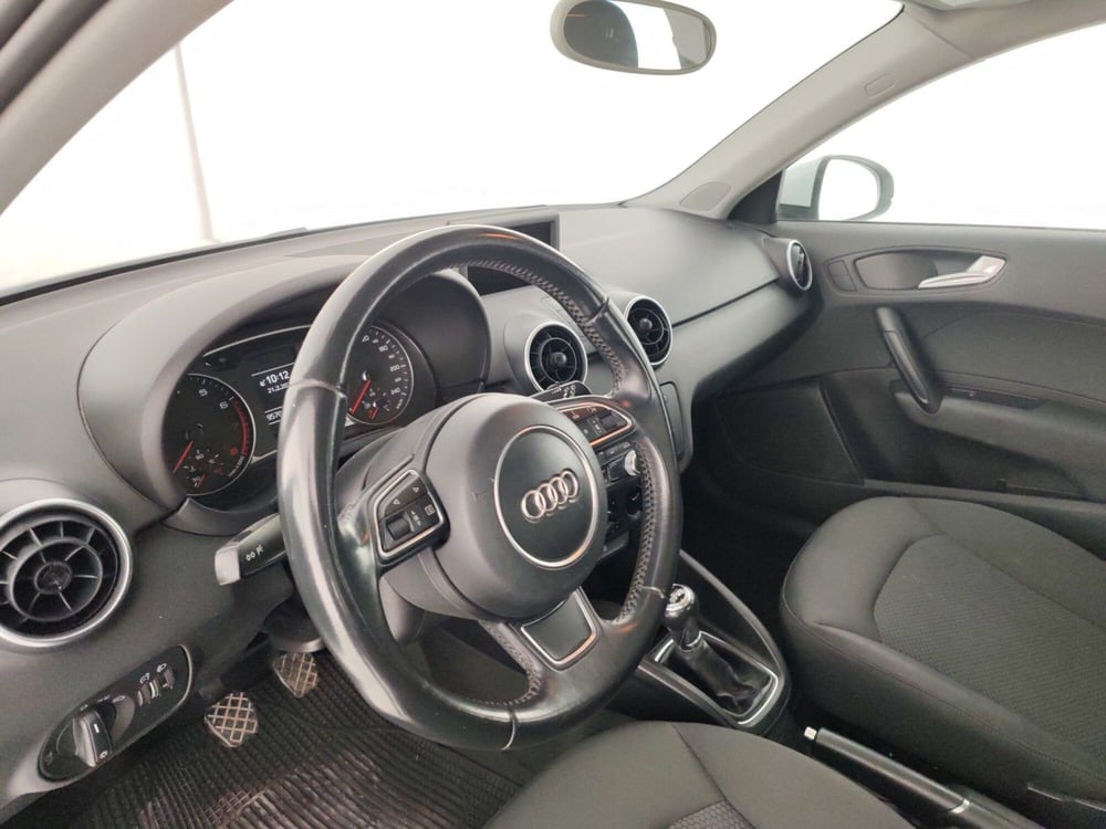 Audi A1 Sportback usata a Massa-Carrara (8)