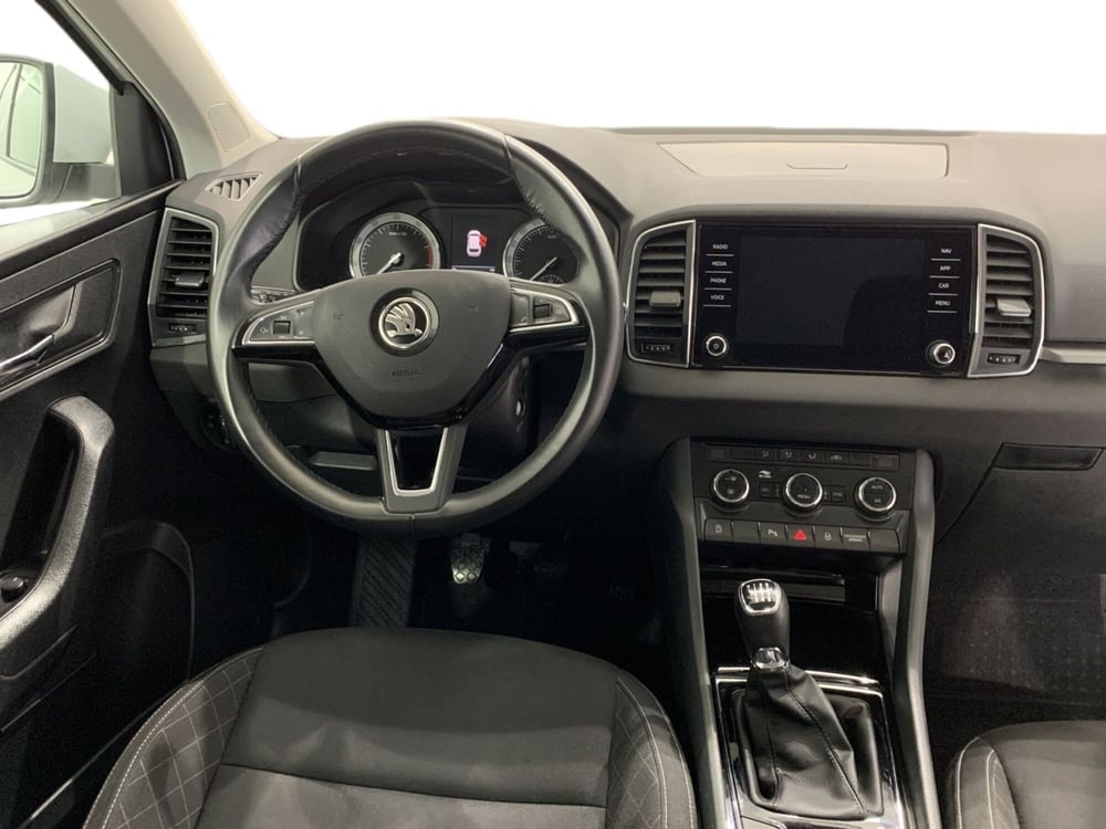 Skoda Karoq usata a Massa-Carrara (13)