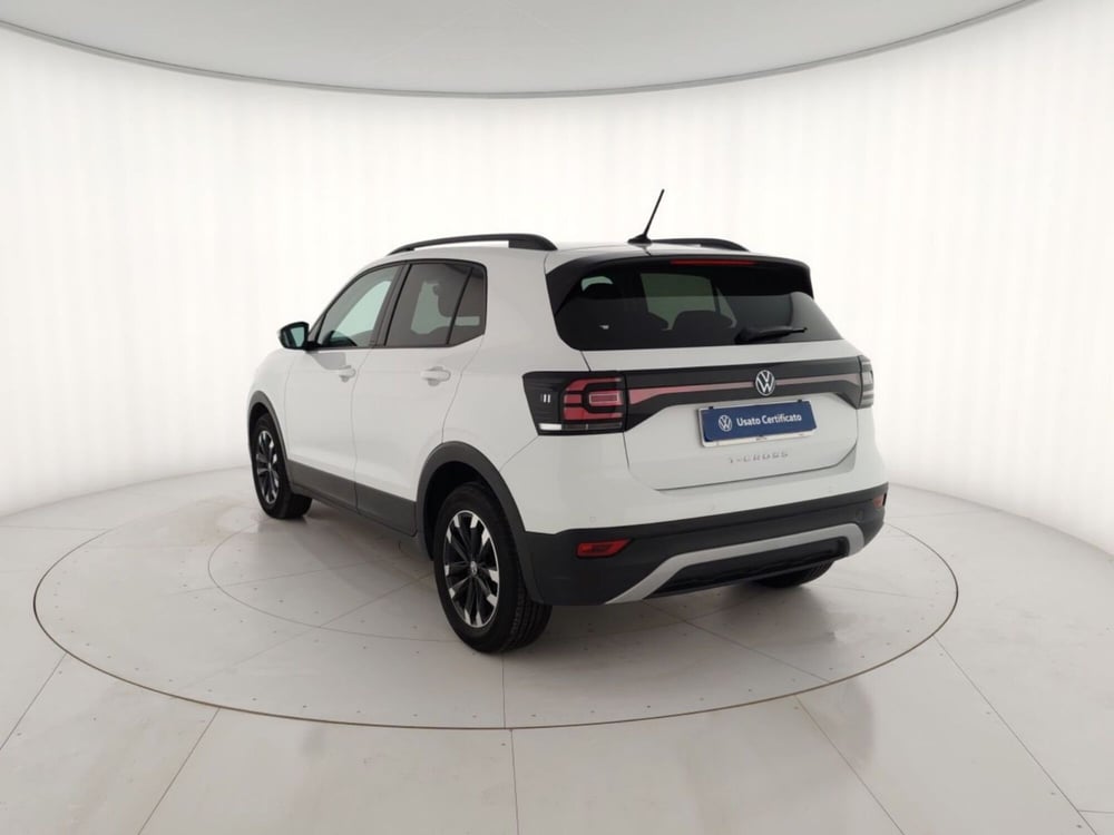 Volkswagen T-Cross usata a Massa-Carrara (2)