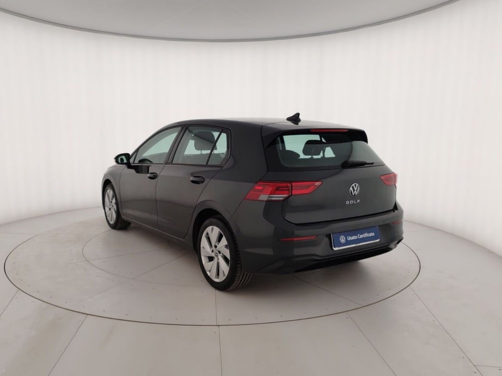 Volkswagen Golf usata a Massa-Carrara (2)