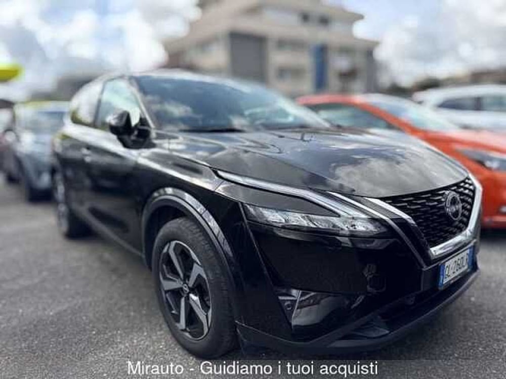 Nissan Qashqai usata a Roma