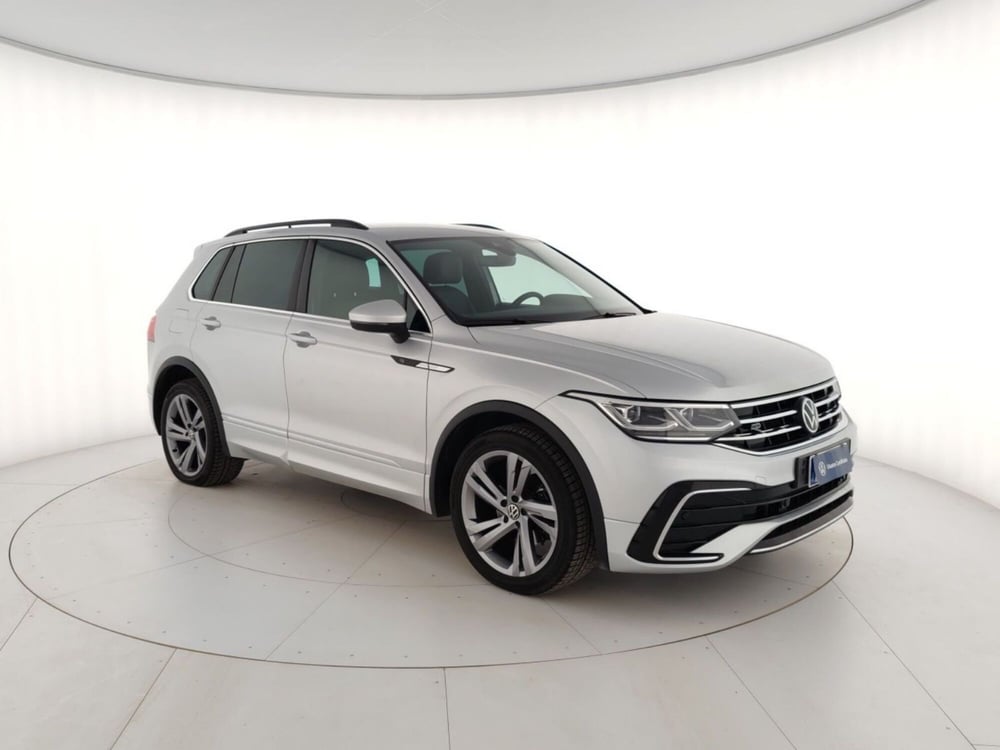 Volkswagen Tiguan usata a Massa-Carrara (4)