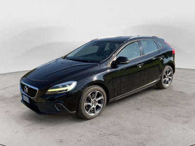 Volvo V40 Cross Country D2 Geartronic Momentum N1  del 2016 usata a Perugia