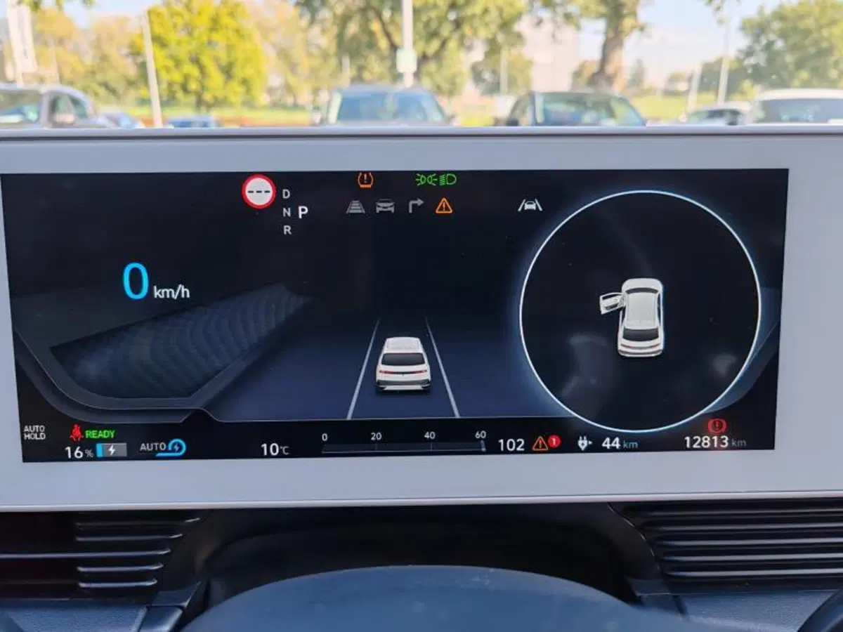 Hyundai Ioniq 5 usata a Perugia (10)