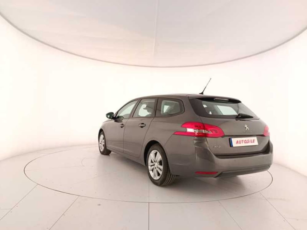 Peugeot 308 SW usata a Treviso (4)