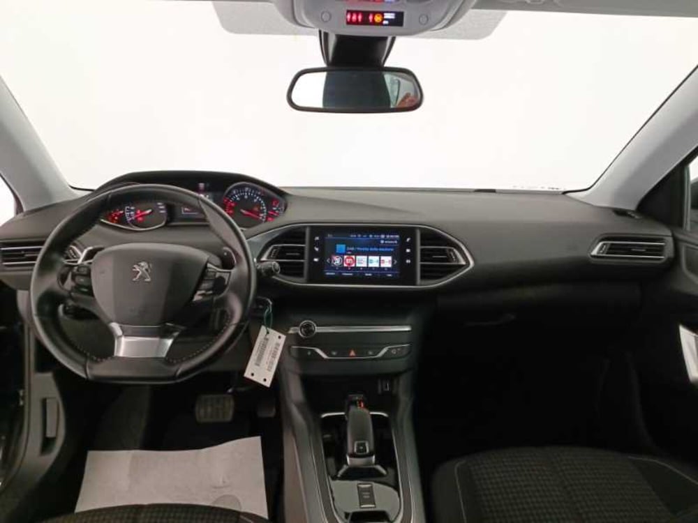 Peugeot 308 SW usata a Treviso (9)