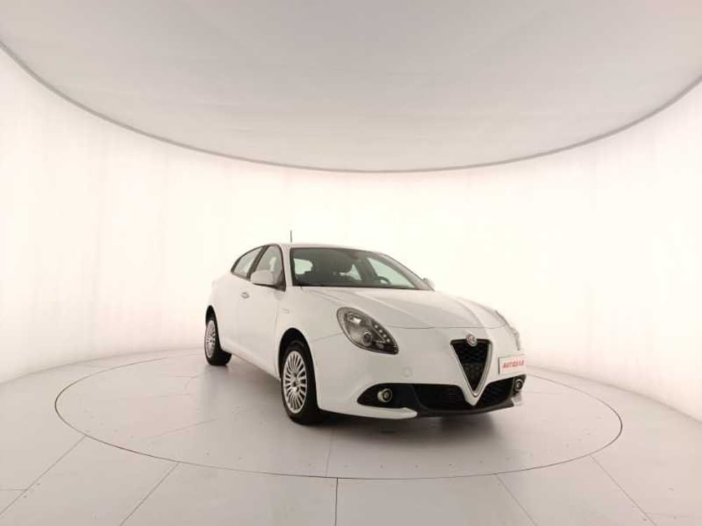 Alfa Romeo Giulietta usata a Treviso (3)