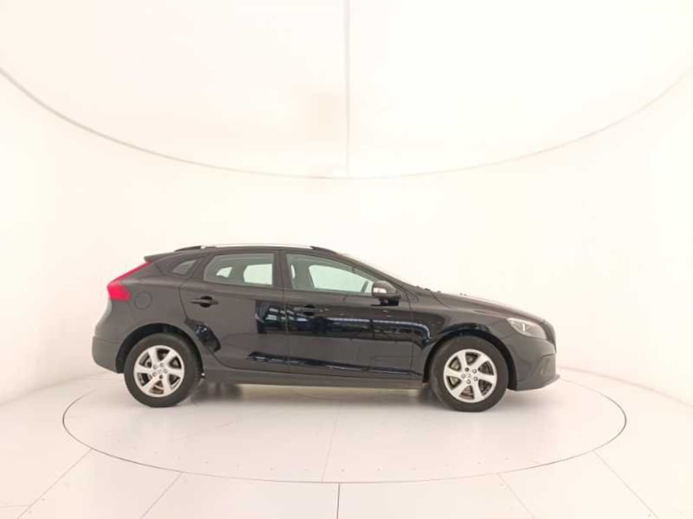 Volvo V40 Cross Country usata a Treviso (7)