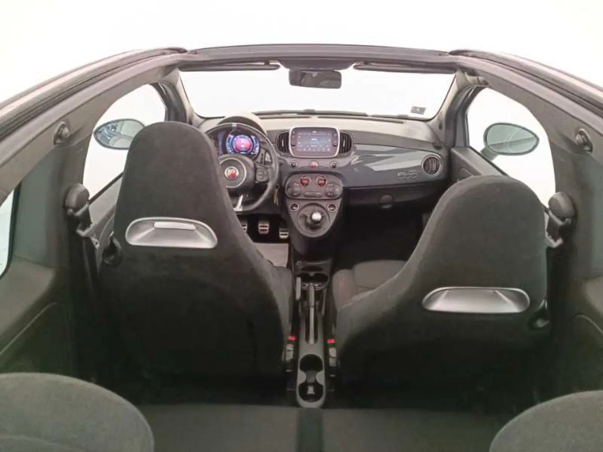 Abarth 595 Cabrio usata a Treviso (14)