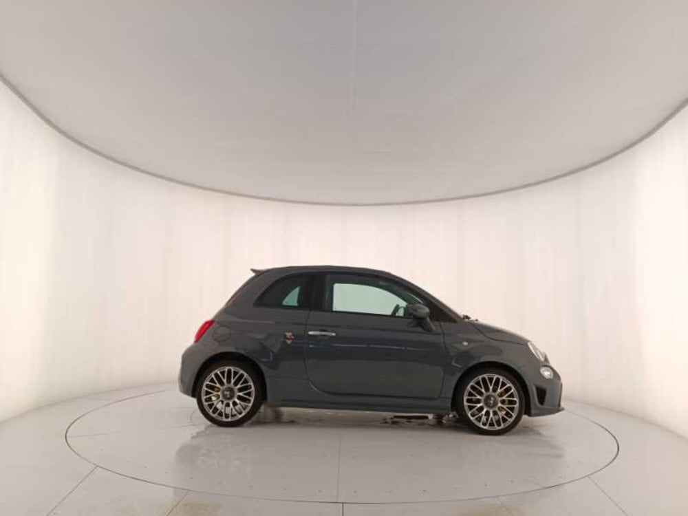 Abarth 595 Cabrio usata a Treviso (7)