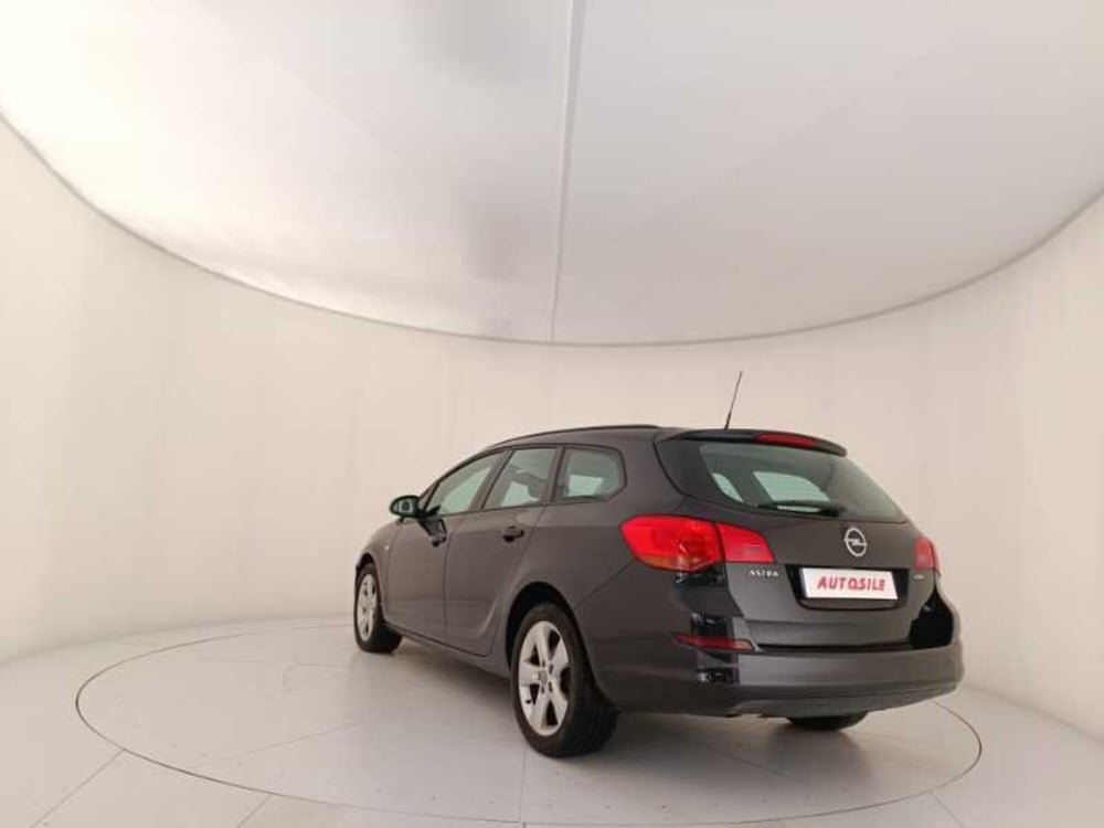 Opel Astra Station Wagon usata a Treviso (4)