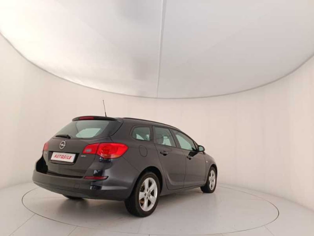 Opel Astra Station Wagon usata a Treviso (6)