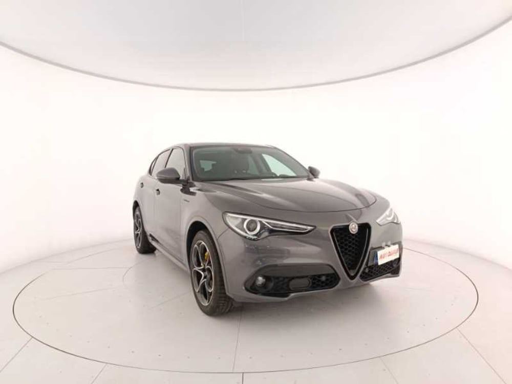 Alfa Romeo Stelvio usata a Treviso (3)