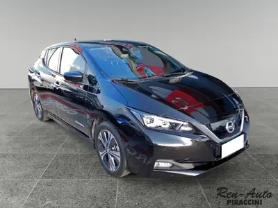 Nissan Leaf N-Connecta 40 kWh del 2020 usata a Rimini