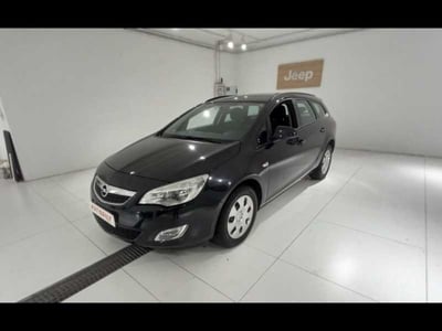 Opel Astra Station Wagon 1.7 CDTI 110CV Sports Elective  del 2012 usata a Montebelluna