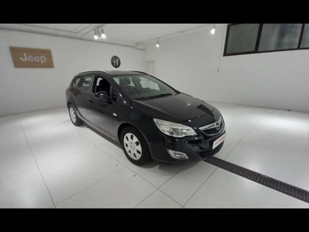 Opel Astra Station Wagon usata a Treviso (3)