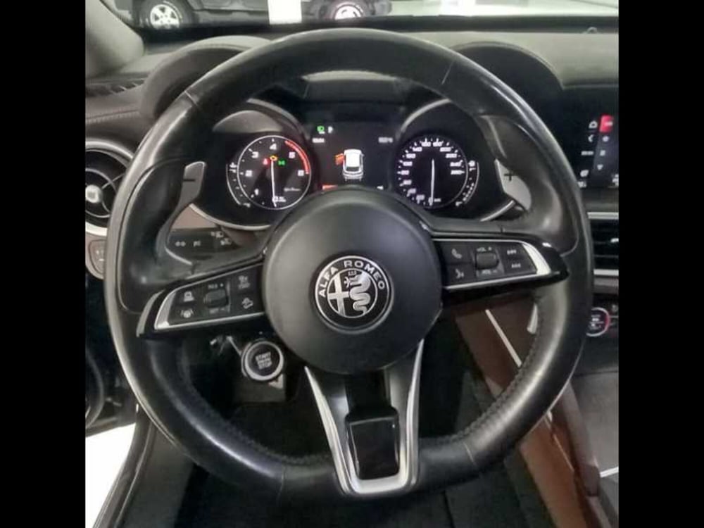 Alfa Romeo Stelvio usata a Treviso (14)