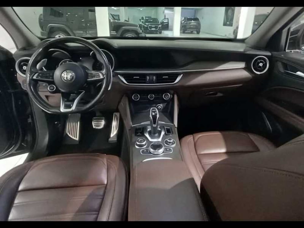 Alfa Romeo Stelvio usata a Treviso (9)