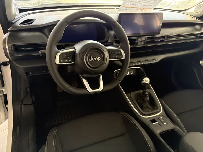 Jeep Avenger nuova a Rimini (4)