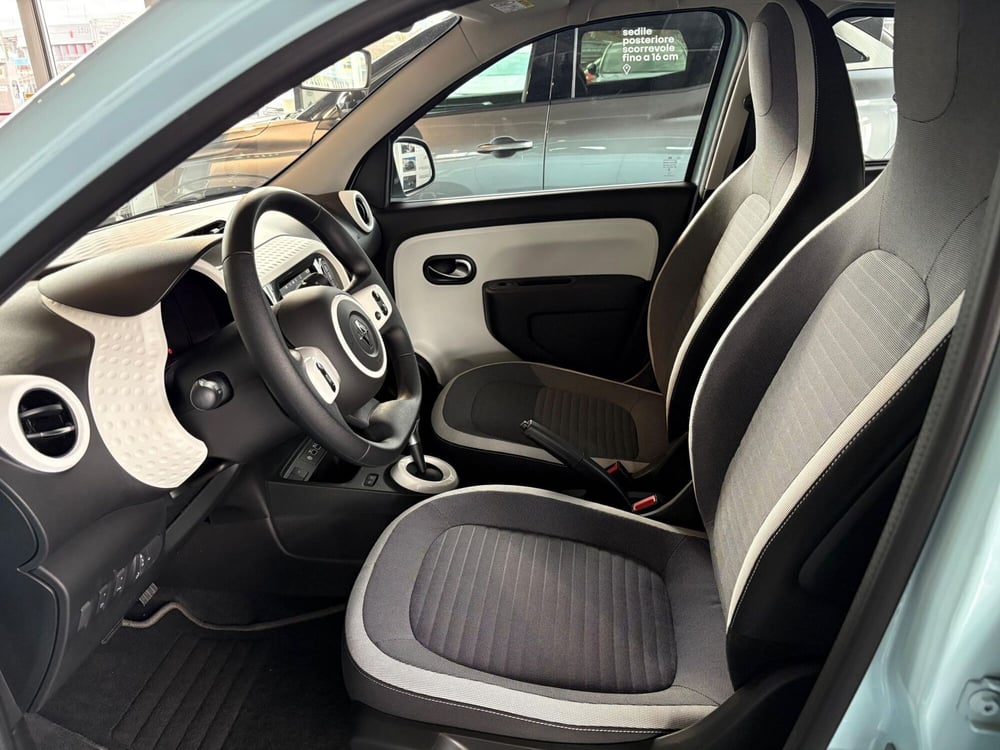 Renault Twingo nuova a Rimini (5)