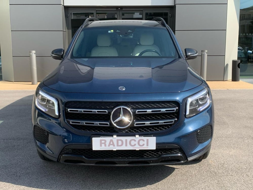 Mercedes-Benz GLB usata a Bari (5)