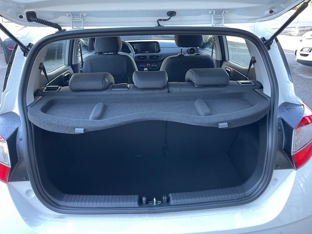 Hyundai i10 nuova a Brescia (12)