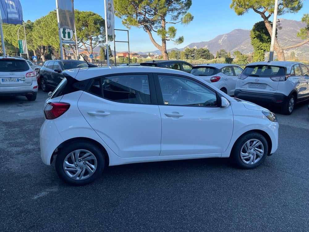 Hyundai i10 nuova a Brescia (4)