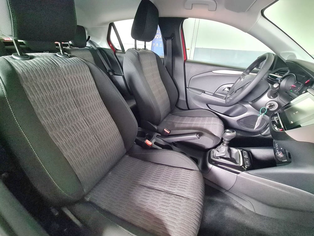 Opel Corsa nuova a Salerno (12)