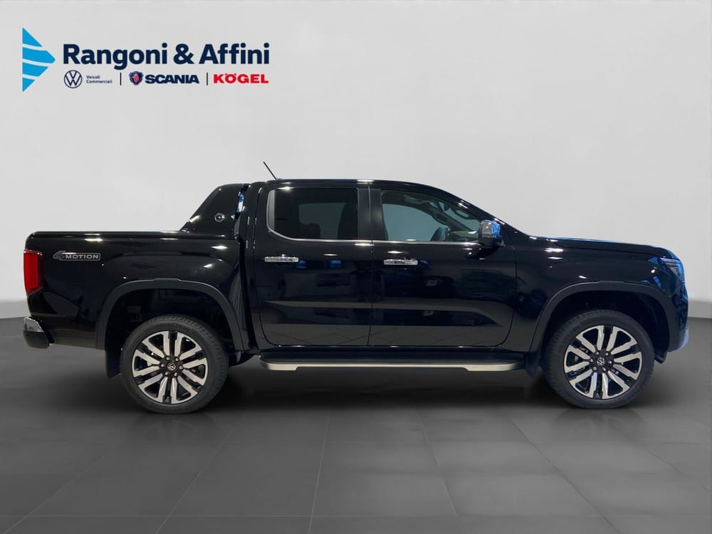 Volkswagen Amarok nuova a Brescia (7)