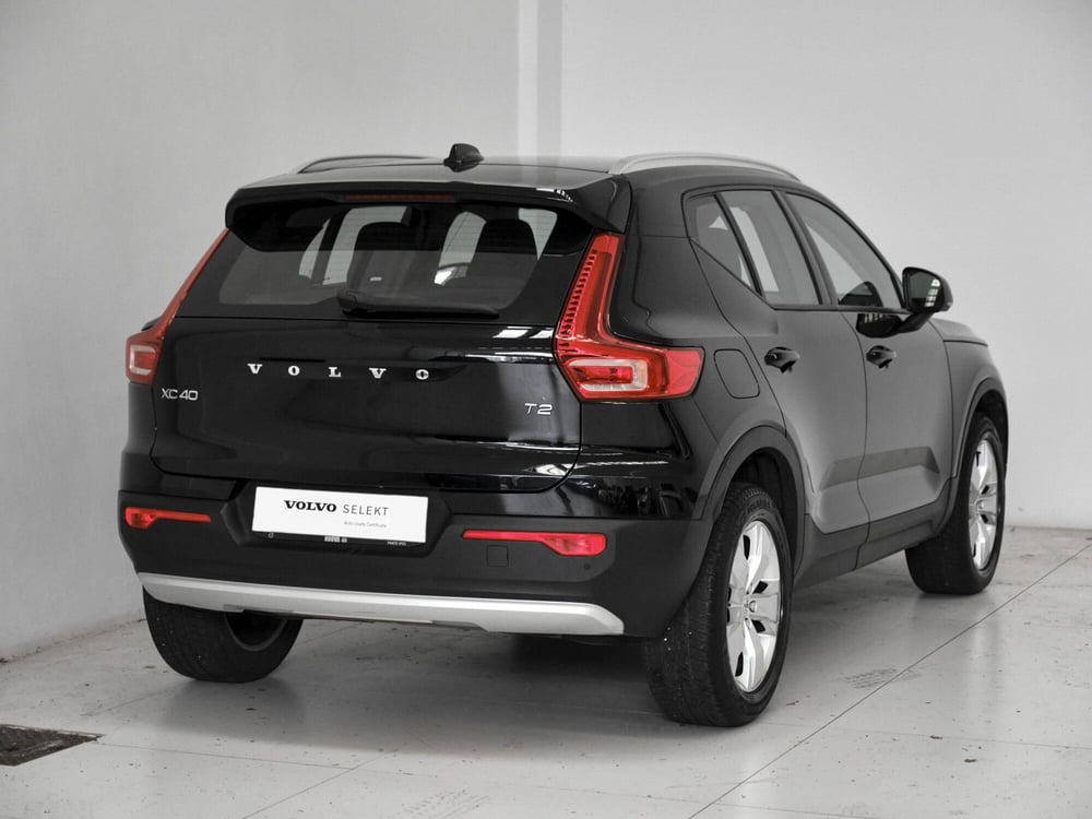 Volvo XC40 usata a Prato (5)