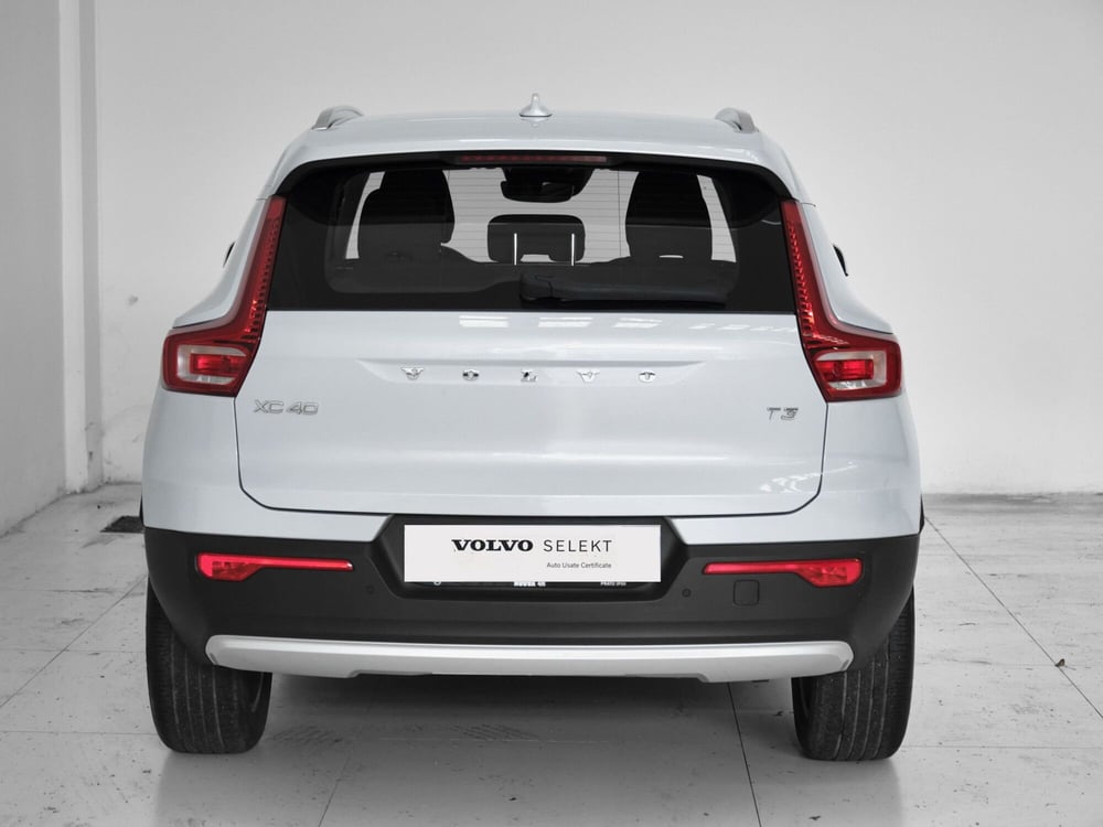 Volvo XC40 usata a Prato (5)