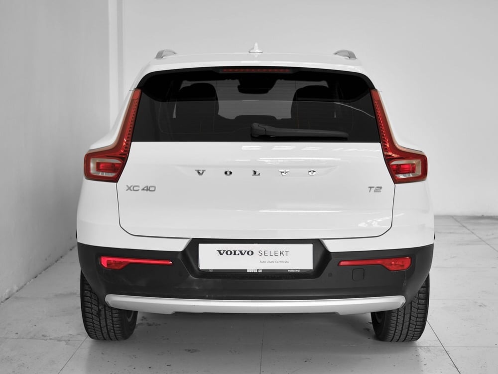 Volvo XC40 usata a Prato (4)