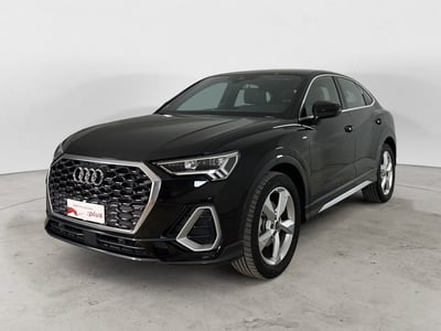 Audi Q3 Sportback 35 TFSI S line edition  del 2024 usata a Pozzuoli