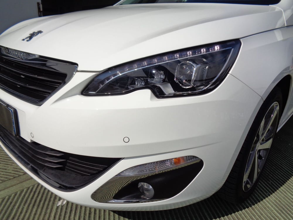 Peugeot 308 usata a Treviso (5)