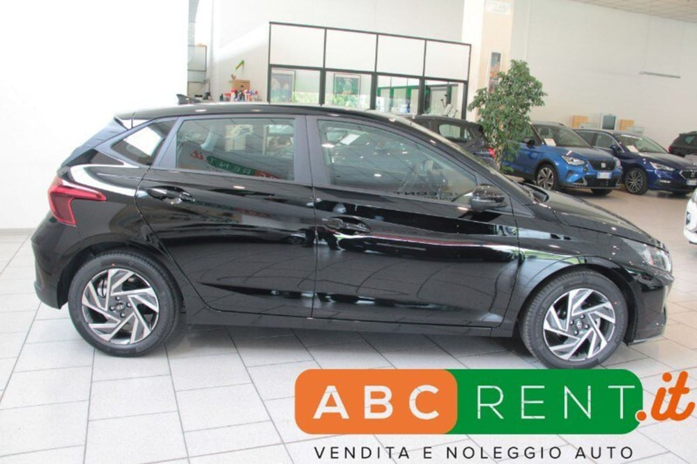 Hyundai i20 usata a Milano (8)