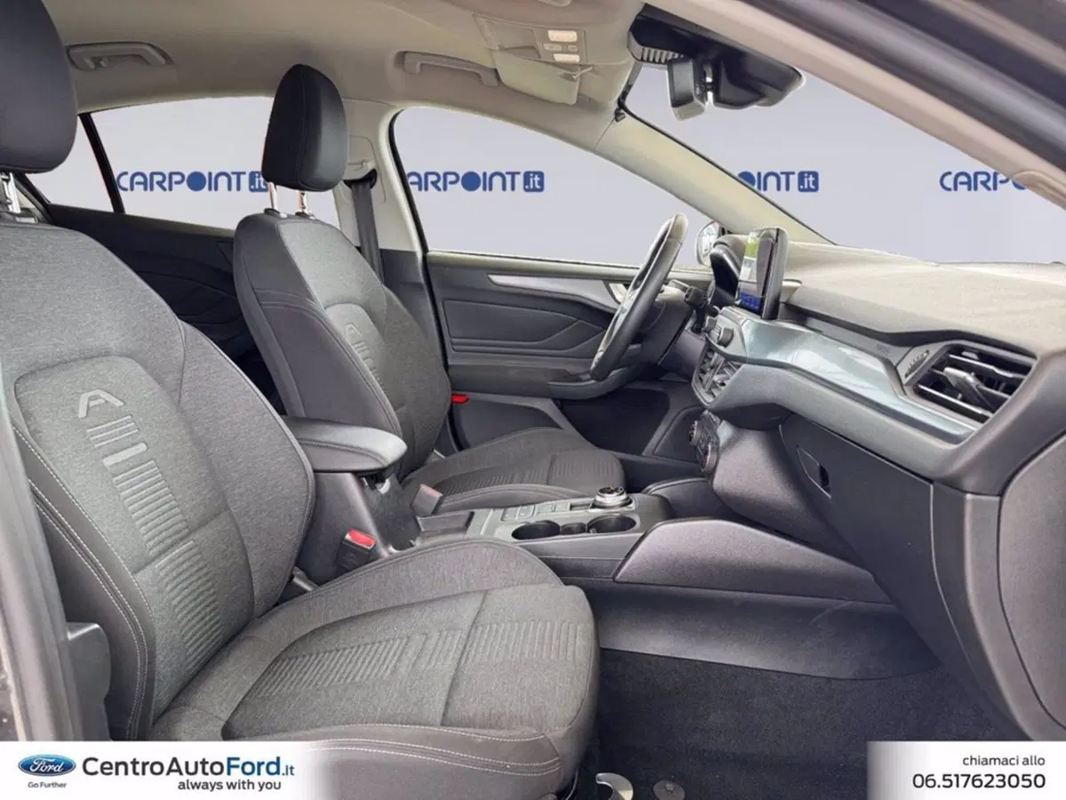 Ford Focus Station Wagon usata a Roma (15)