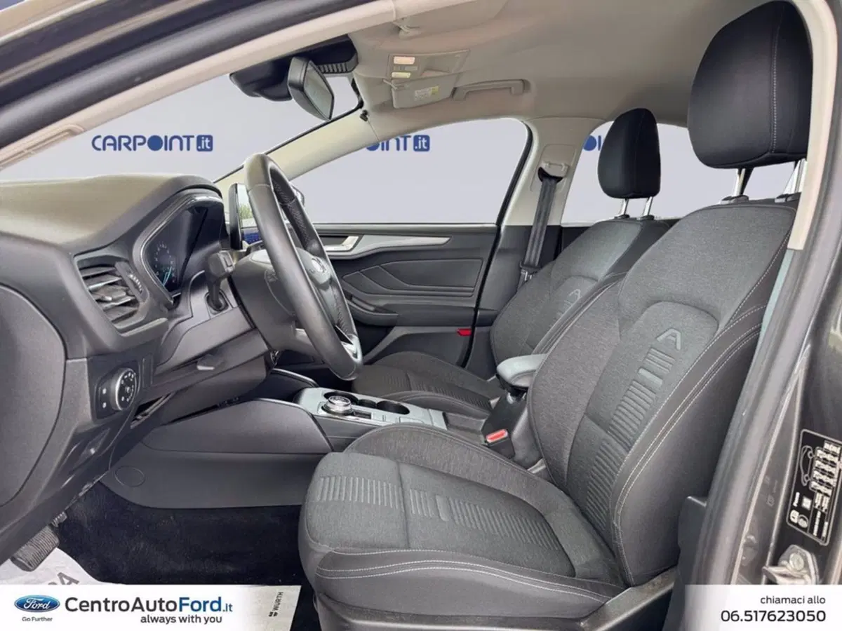 Ford Focus Station Wagon usata a Roma (9)