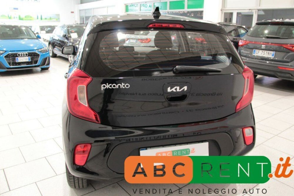 Kia Picanto usata a Milano (5)