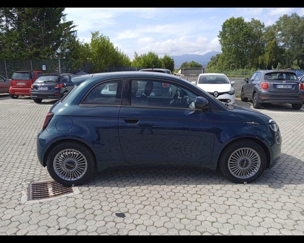 Fiat 500e nuova a Lucca (4)