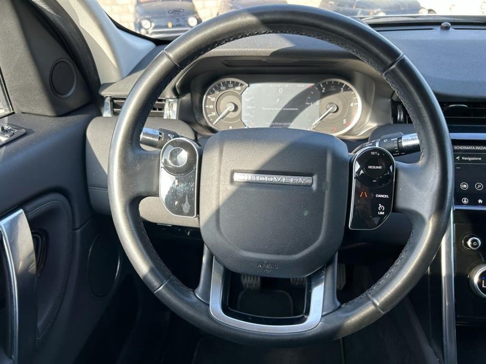 Land Rover Discovery Sport usata a Lucca (11)