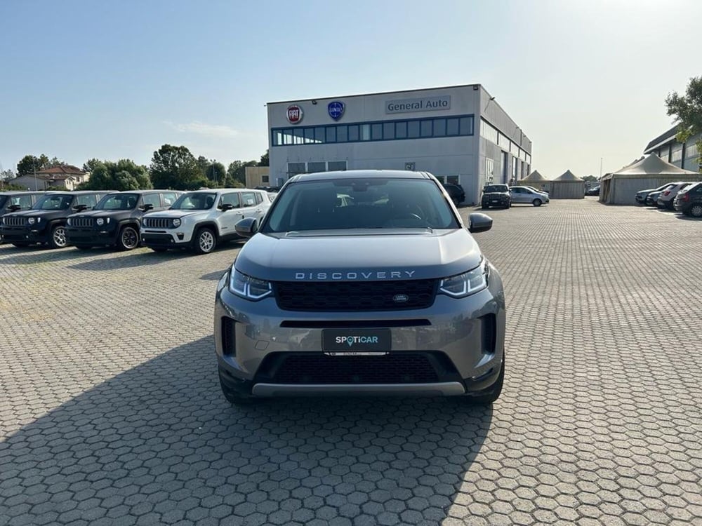 Land Rover Discovery Sport usata a Lucca (2)