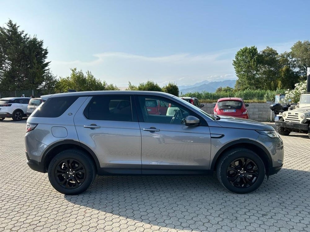 Land Rover Discovery Sport usata a Lucca (4)